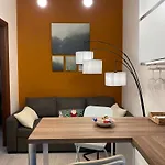 Cozy 2-room In A Quiet Neighborhood
