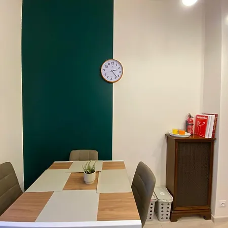 Cozy 2-room In A Quiet Neighborhood Apartmán *