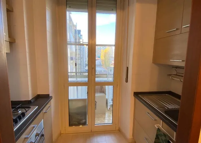 Daire Cozy 2-room In A Quiet Neighborhood