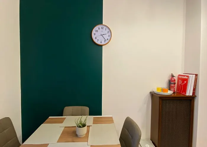 Cozy 2-room In A Quiet Neighborhood Lejlighed *