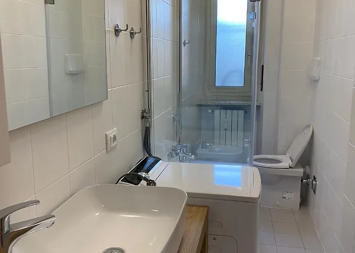 Διαμέρισμα Cozy 2-room In A Quiet Neighborhood *