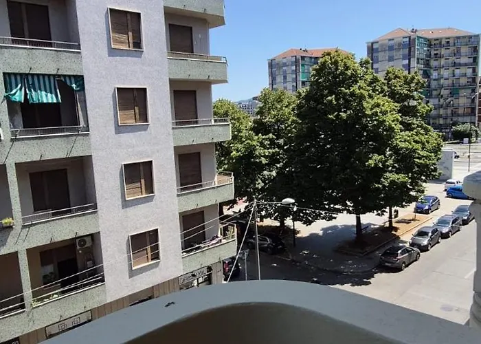 Cozy 2-room In A Quiet Neighborhood Διαμέρισμα Τορίνο
