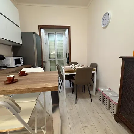 Cozy 2-room In A Quiet Neighborhood Apartament